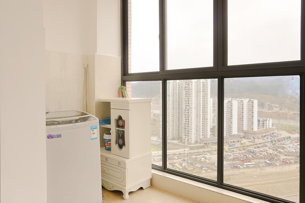 Midsummer Homestay Zhangjiajie Luaran gambar